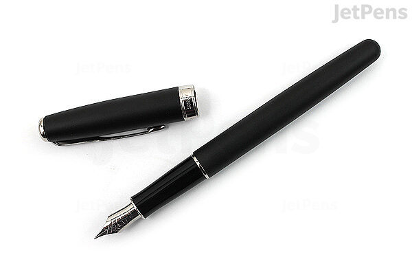 Parker Leather Single Pen Pouch in Black