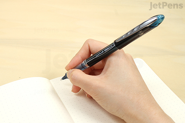 Pen Review: Anterique Ballpoint Pen - The Well-Appointed Desk