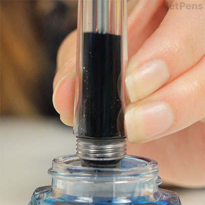 Built-In Vacuum Fountain Pen