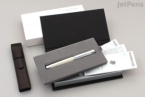 Staedtler Initium Resina Fountain Pen (3) | Hey There