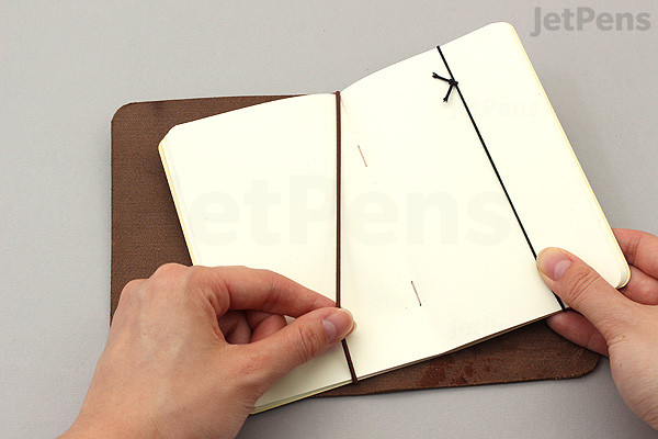Story Supply Co. Simple Plot Notebook - Blank - Brown Leather | JetPens