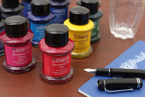 Kala Nostalgia ink bottle and box.