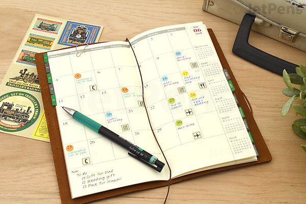 TRAVELER'S COMPANY TRAVELER'S notebook Accessories - 2018 Planner ...
