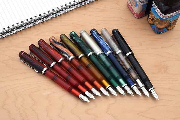 Noodler's Konrad Flex Fountain Pen Ivory Darkness JetPens