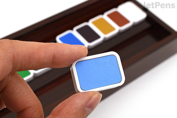 Holbein Shin-Gansai Watercolor Palette - 14 Color Set | JetPens Holbein Shin-Gansai Watercolor Palette - 14 Color Set | JetPens