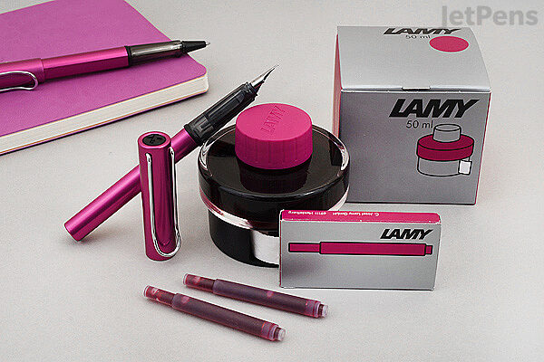 Lamy AL-star glossy red Fountain Pen + paper Notebook Set - pen-script