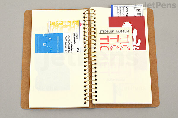 Carnet à pochettes A6 Slim - Spiral Ring Notebook - Traveler's Company