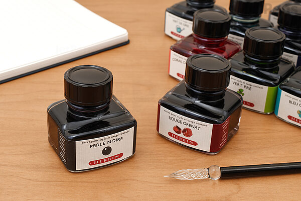 J. Herbin Rouge Grenat Ink (Garnet Red) - 30 ml Bottle