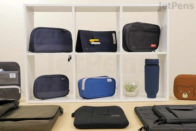 Lihit Lab Smart Fit Stand Pocket Organizer Horizontal — Urban Kit Supply
