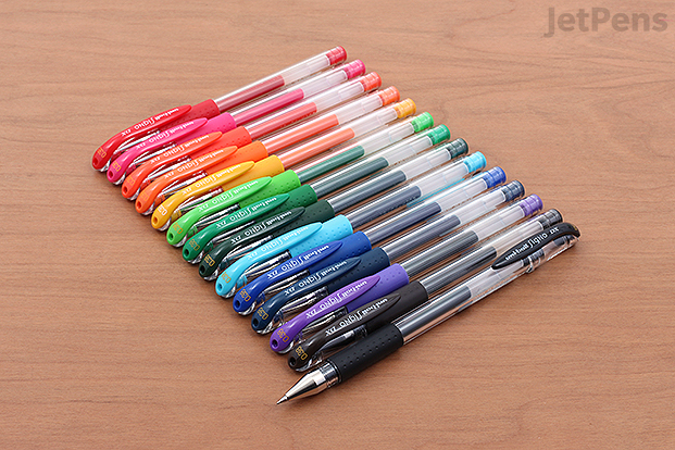 Which Fineliner is the Best?!  STATIONERY SHOWDOWN 