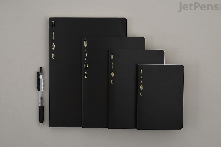 From left to right: Stalogy Editor’s Series Notebook B5, A5, B6, & A6 sizes.