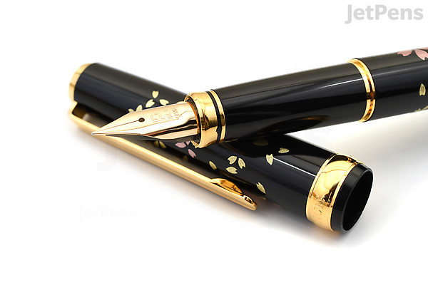 Platinum Kanazawa Leaf Fountain Pen - Cherry Blossom - 18k Fine | JetPens