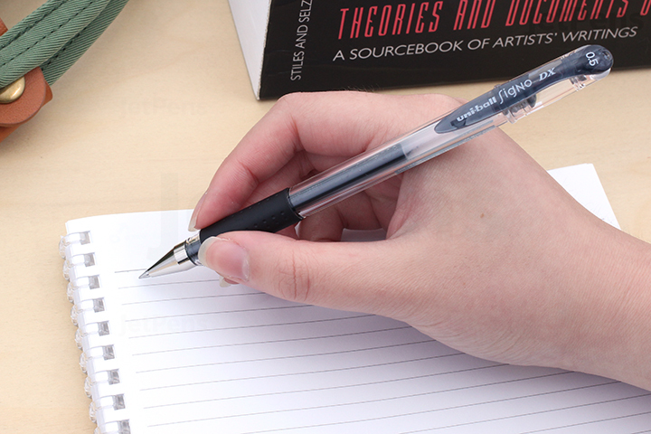 Gel pens are great for everyday note-taking.
