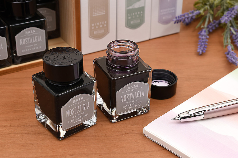 Kala Nostalgia ink bottle and box.
