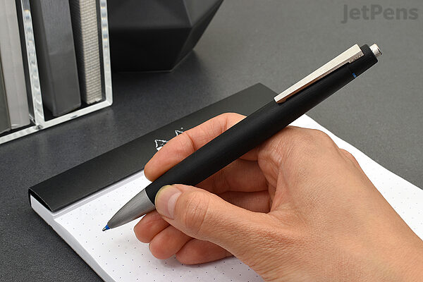 peddelen Verrassend genoeg handelaar LAMY 2000 4 Color Ballpoint Multi Pen - Matte Brushed | JetPens