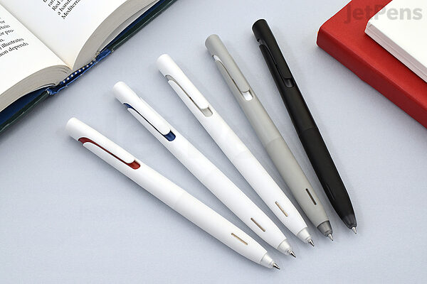 Books Kinokuniya: Zebra bLen Ballpoint Pen 0.5mm - White / Zebra (JAPAN)  (4901681577163)