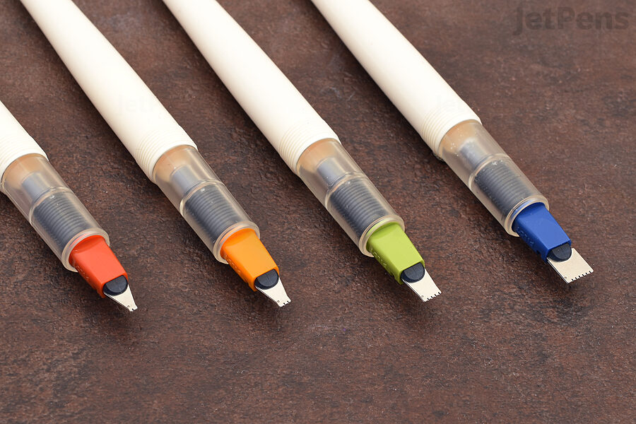 4 nib sizes of the Pilot Parallel Calligraphy Pen.