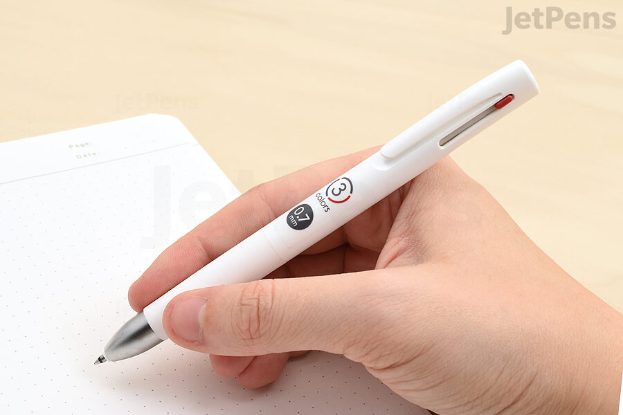 Compact Ohto Blooom Multi Pens let you change easily.