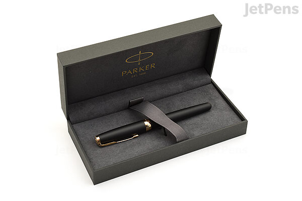 Parker Sonnet - Matte Black GT Ballpoint pen