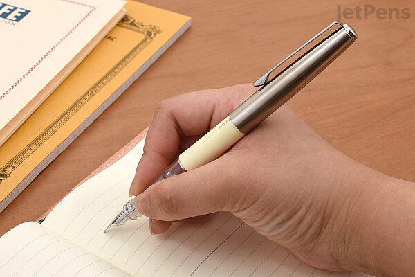 MD PAPER PRODUCTS™ - FOUNTAIN PEN