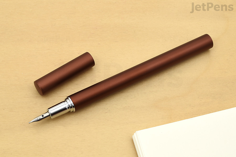 Inspired by portable cosmetics, the Meister by Point Slim Liner Fountain Pen fits nicely in your pocket.