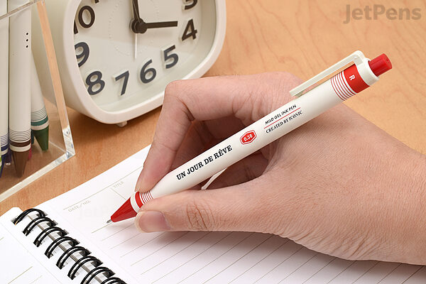 Iconic Un Jour de Rve Gel Pen - 0.38 mm - Plum