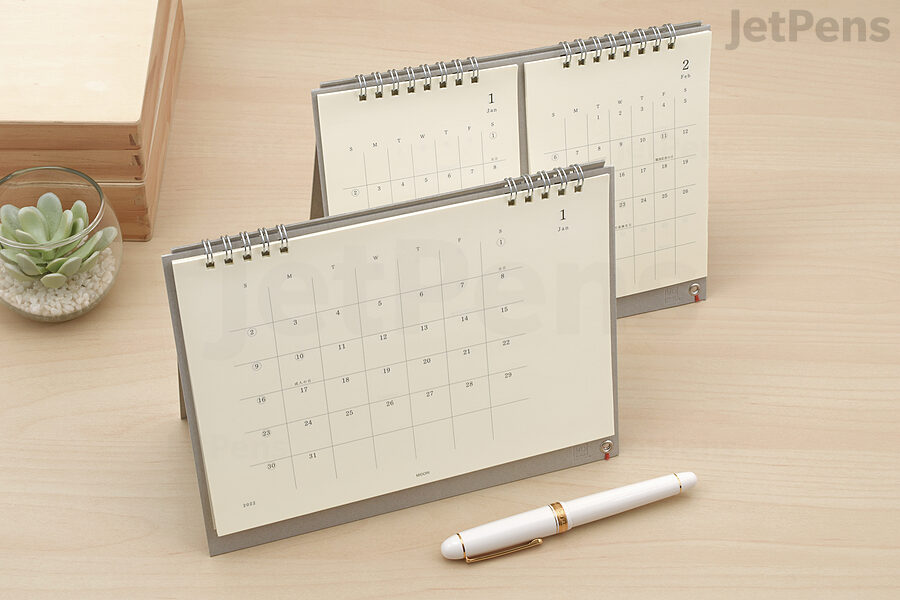 MD Desk Calendars are handsome organizational tools.