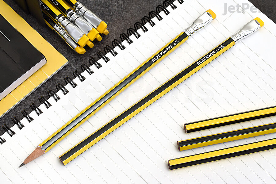 Eraser Review: Blackwing Soft Handheld Eraser - The Well-Appointed