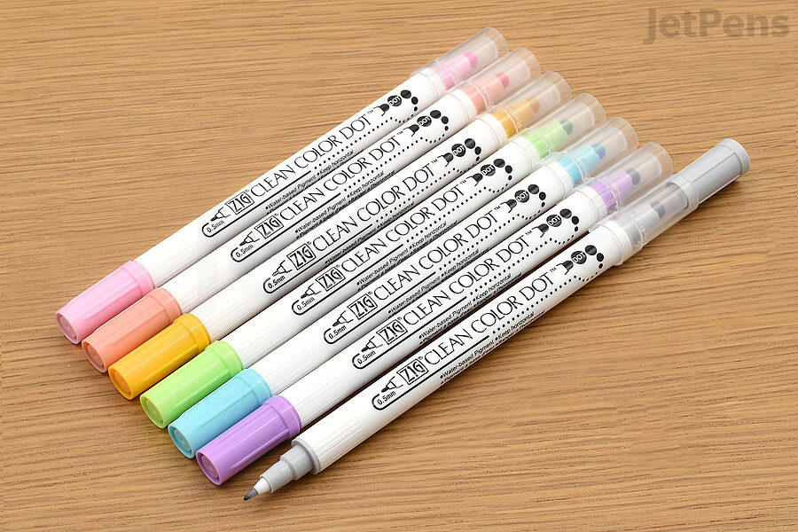 Kuretake ZIG Clean Color Dot Markers