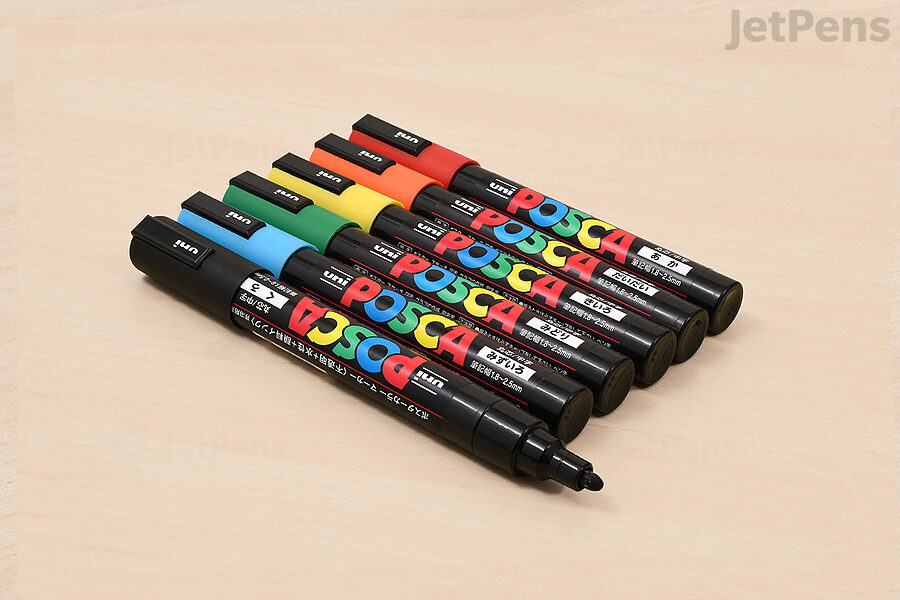 Top 10 best colouring pens and markers!