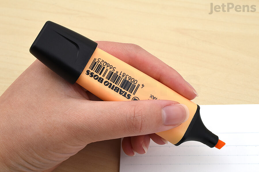 Stabilo Boss Original Pastel Highlighters dry relatively quickly and have large ink capacities.