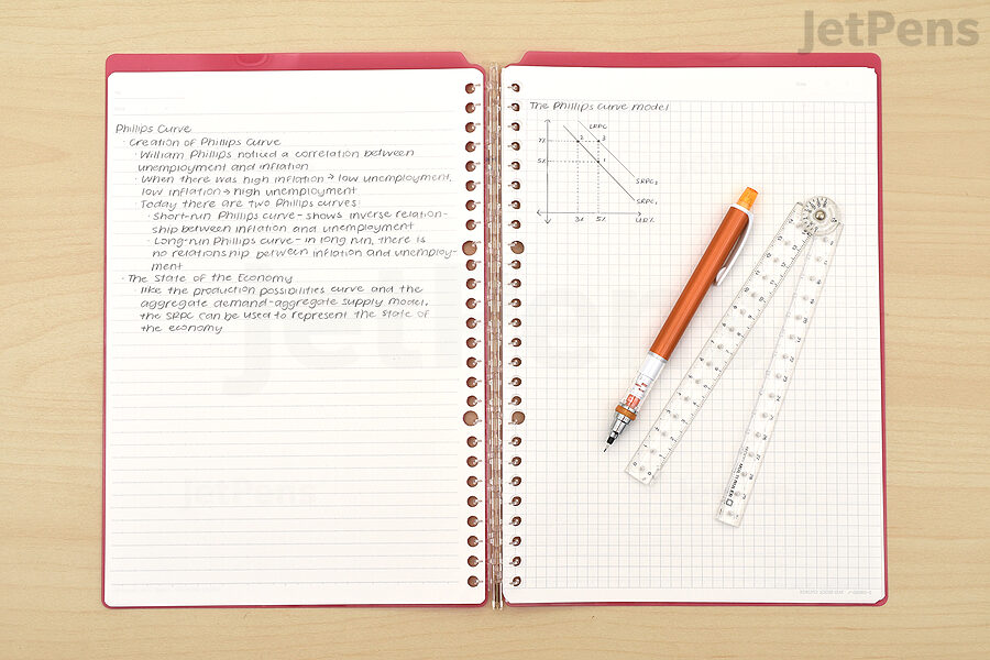Kokuyo Campus Smart Ring Binder Notebooks let you rearrange loose leaf sheets easily, so you can use different page formats as needed.
