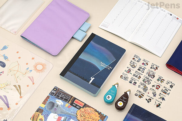 Yuka Hiiragi: Clear Cover for Weeks (Light in the Distance) - Accessories  Lineup - Hobonichi Techo 2023