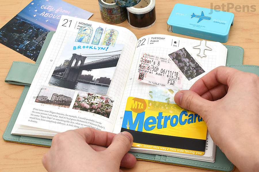 Guide to the Hobonichi Techo Planner | JetPens