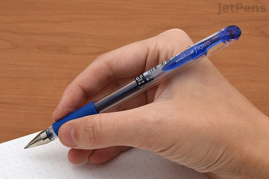Uniball UM 100 Signo Gel Pen (0.7mm, Transparent Body, Cream White Ink) –  Calligraphy Stylez