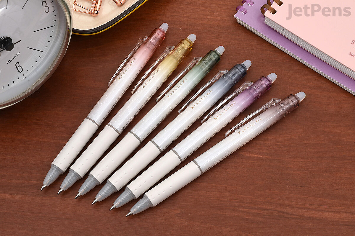 Pen Review: Pilot Kese Lamé Erasable Glitter Gel Pen - The Well-Appointed  Desk