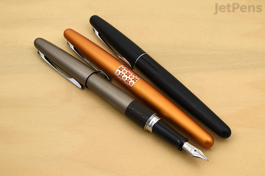 The Pilot Metropolitan Fountain Pen is an incredibly popular beginner fountain pen.
