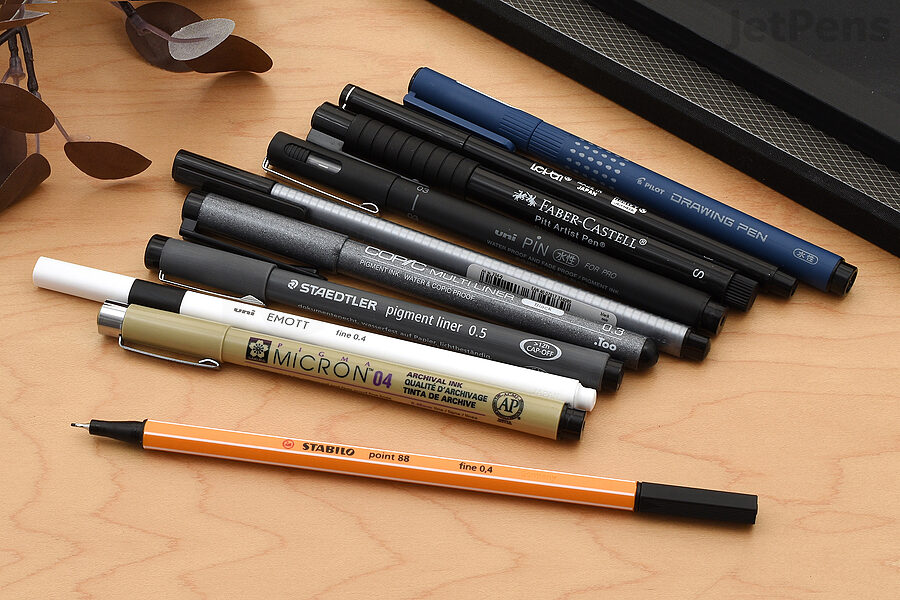 The Water-Based Fineliner Pen Sampler is a particularly good set for artists.
