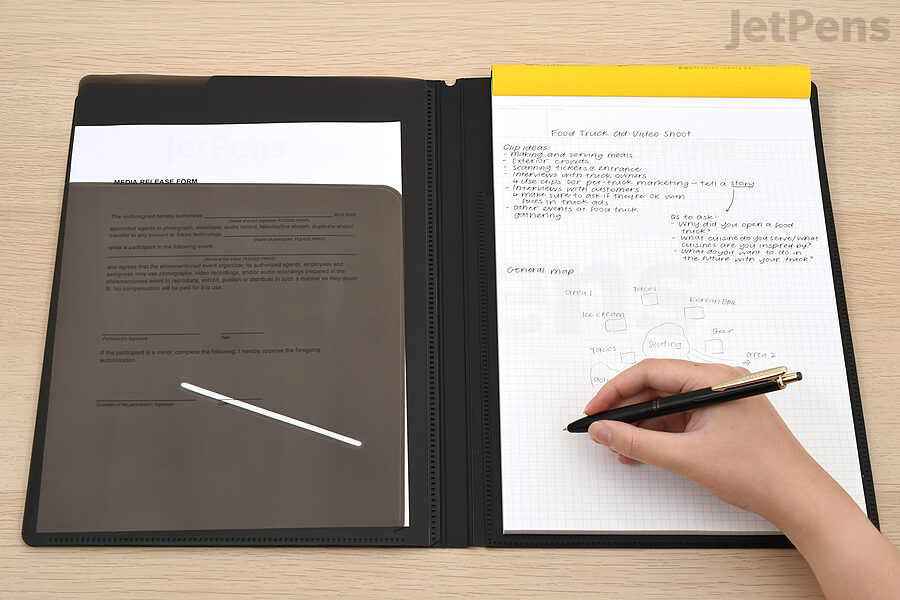 The Maruman Mnemosyne Notepad Holder keeps your notes and documents organized.