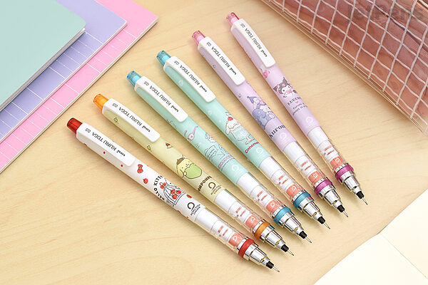 Uni Kuru Toga Mechanical Pencil - 0.5 mm - Sanrio - Hello Kitty - Apple - Limited Edition