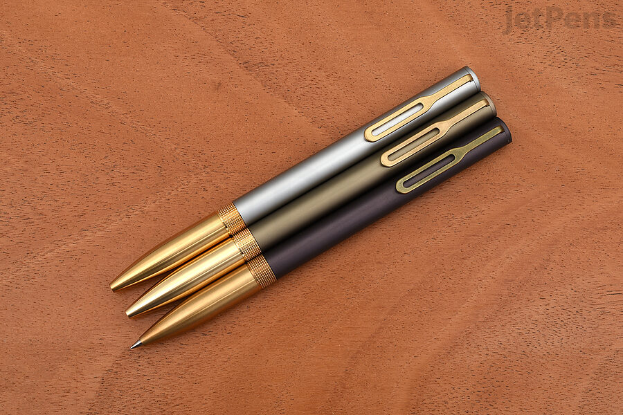 The Sakura Craft Lab 007 Gel Pen is a stunning EDC pen that makes a statement.