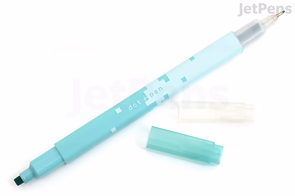 A mint-colored Sun-Star Dot é Pen Square Marker with its cap removed, showing the square-shaped marker tip. The cap is placed beside the marker on a white background.