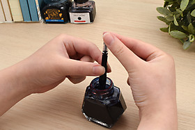How to Fill a Fountain Pen How to Fill a Fountain Pen