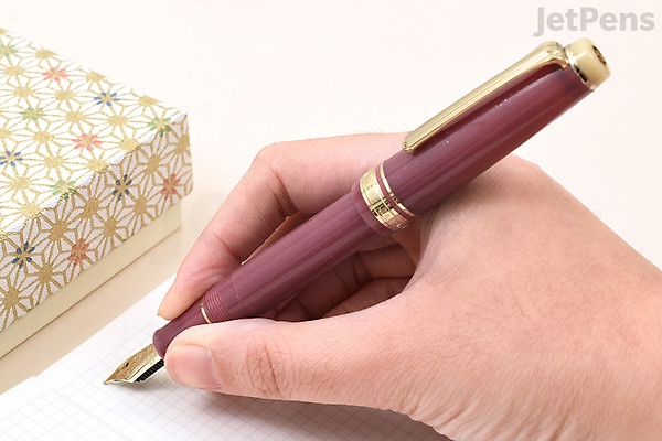 Sailor Pro Gear Slim Fountain Pen Set - Japanese Sweets - Sakuramochi - 14k Fine - Limited Edition - SAILOR 10-2705-260 Sailor Pro Gear Slim Fountain Pen Set - Japanese Sweets - Sakuramochi - 14k Fine - Limited Edition - SAILOR 10-2705-260
