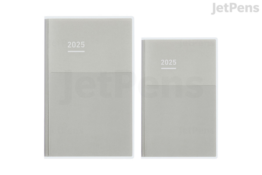 The Kokuyo Jibun Techo DAYs Diary is a daily planner that uses a vertical timeline.