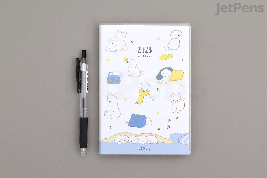 Midori Pocket Diary size. 2025 version shown. Planner cover design may differ slightly year to year.