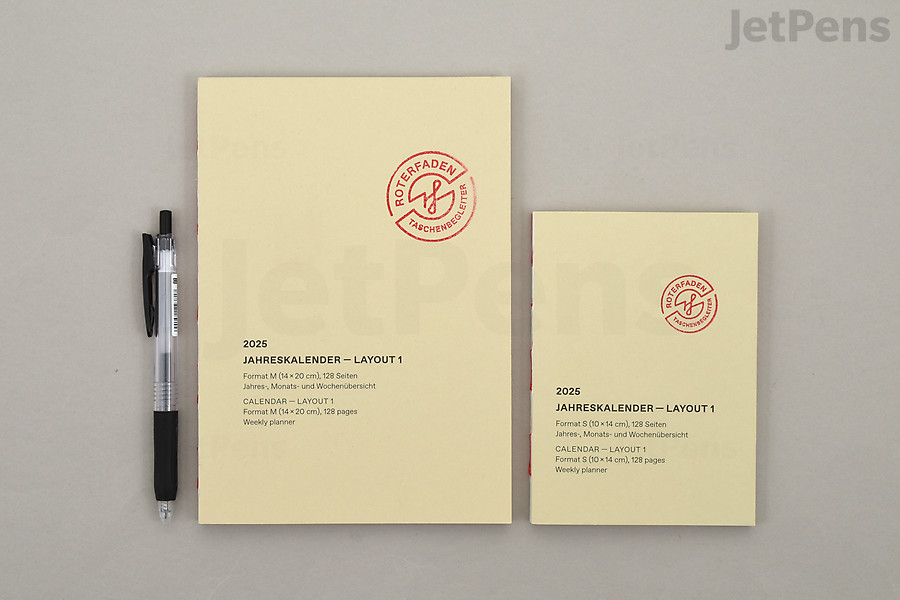 From left to right: Roterfaden Layout 1 Weekly Calendar A5 & A6 sizes. 2018 version shown. Planner cover design may differ slightly year to year.