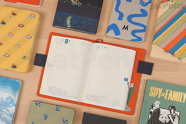 Hobonichi Techo 2025 Weeks [English/Tall and Slim Size Hobonichi Techo 2025 Weeks [English/Tall and Slim Size
