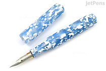 Onishi Seisakusho Dip Pen Holder with Cap - Cellulose Acetate - Sora Blue - G Nib - ONISHI #12 DIP CAP Onishi Seisakusho Dip Pen Holder with Cap - Cellulose Acetate - Sora Blue - G Nib - ONISHI #12 DIP CAP