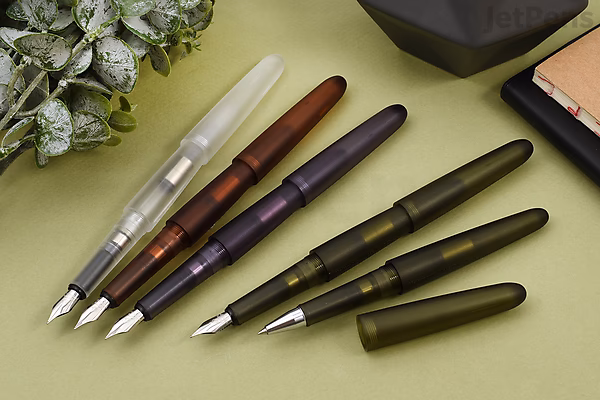 Graphite R App Pens Kakimori Frost Fountain Pen - Graphite - Medium | JetPens